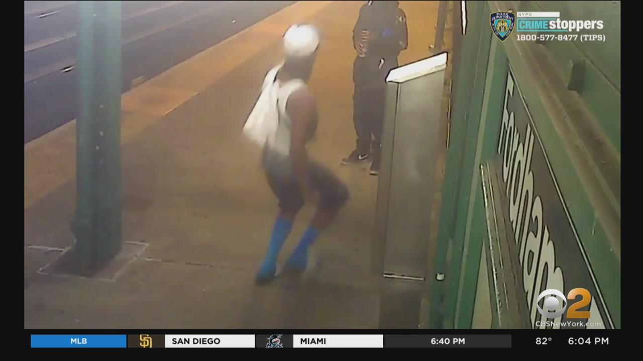 Caught on camera: Man stabbed on subway platform in the Bronx - CBS New ...
