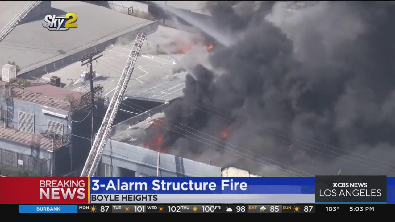 Firefighters knock down blaze at commercial building in Boyle Heights ...