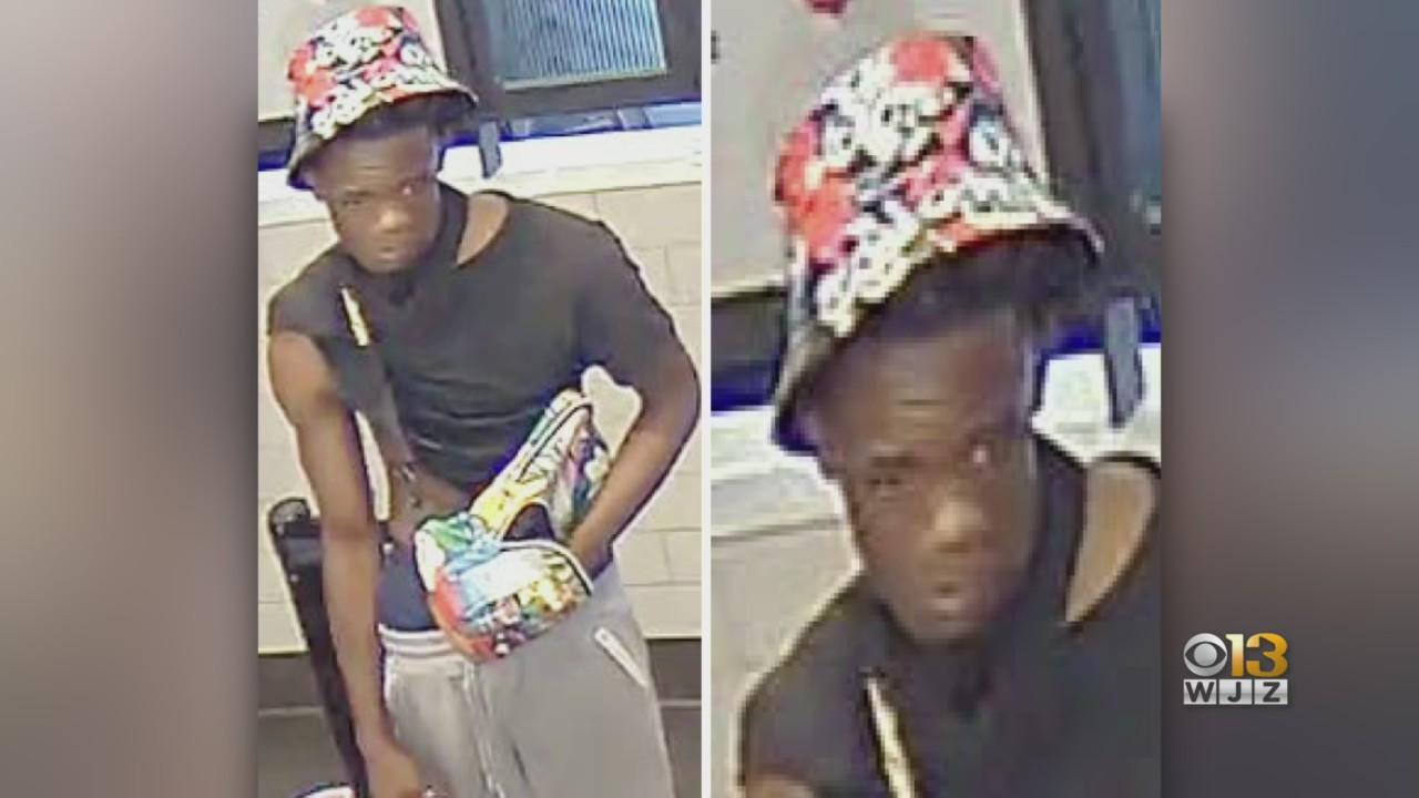 Police looking for man accused of stealing gun on MTA bus at Lexington ...