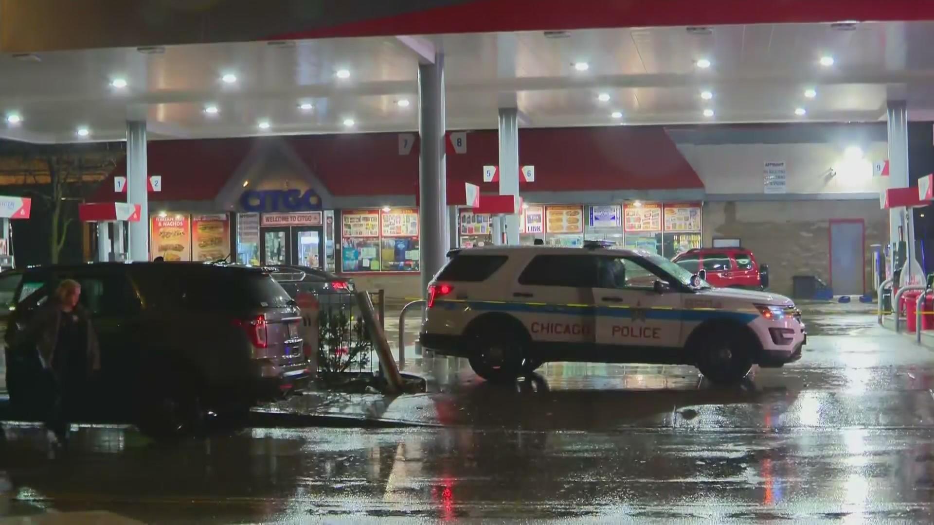 Teen charged with murder in Englewood shooting - CBS Chicago