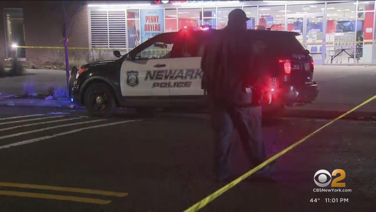 2 Newark police officers stabbed in apartment building on MLK Boulevard ...