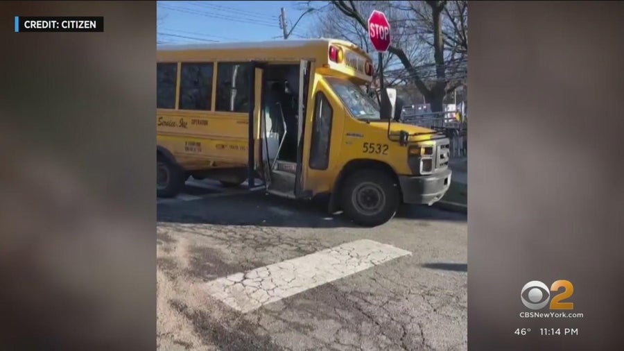 8 injured in crash involving school bus in Queens - CBS New York