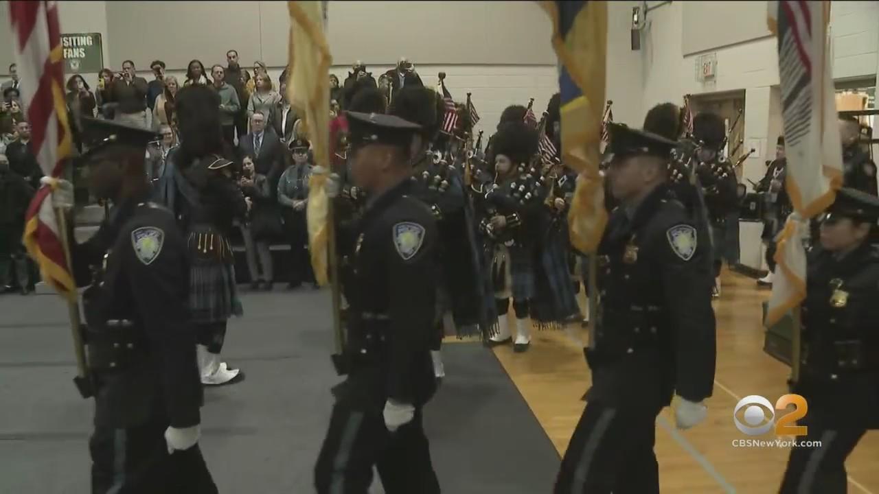 Graduation held for new class of Port Authority Police officers - CBS ...
