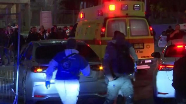 At least 7 killed in shooting near synagogue in Jerusalem; gunman slain ...