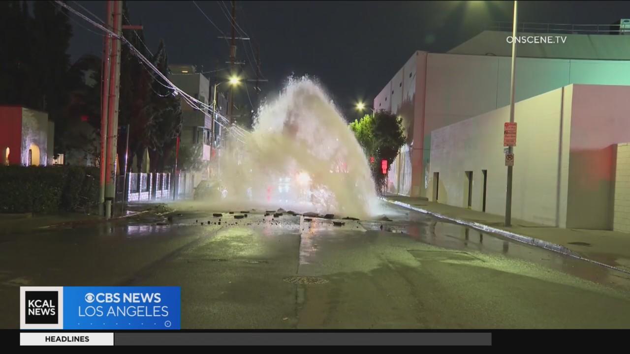 Homes evacuated, sinkhole forms after water main bursts in Hollywood ...