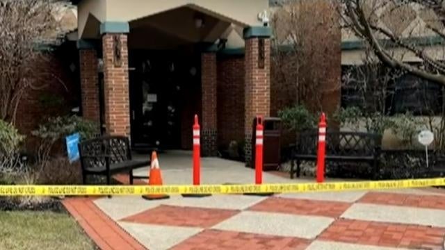 New York police searching for 2 suspects for drawing antisemitic ...