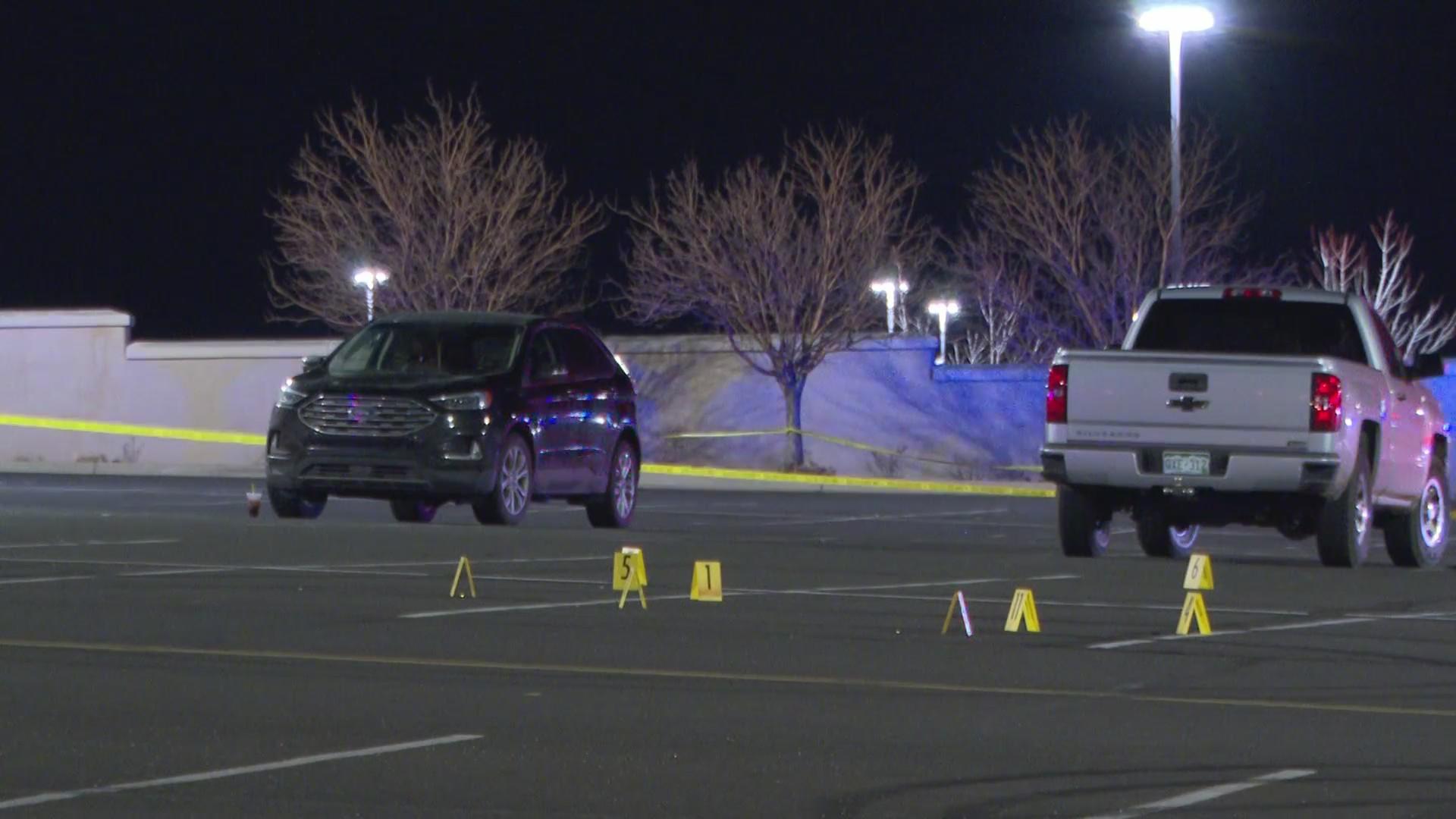 Teen shot and killed outside Town Center at Aurora Mall - CBS Colorado