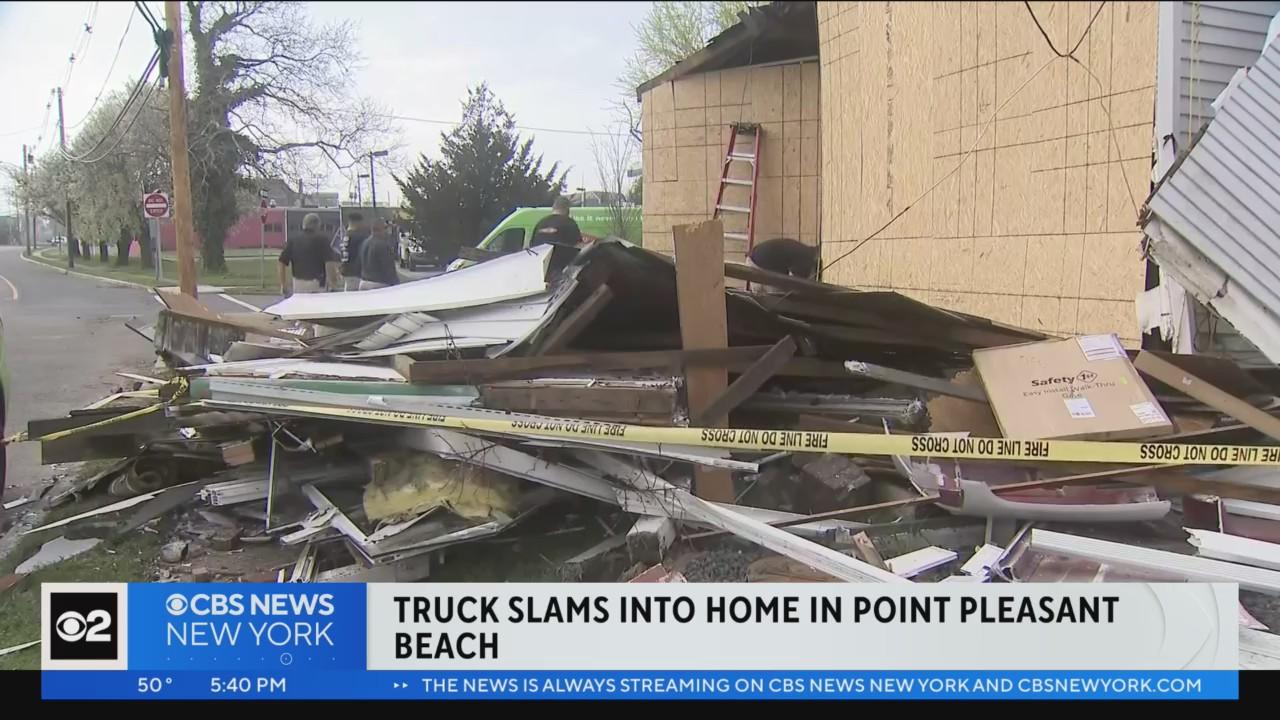 Truck slams into house in Point Pleasant Beach, New Jersey - CBS New York