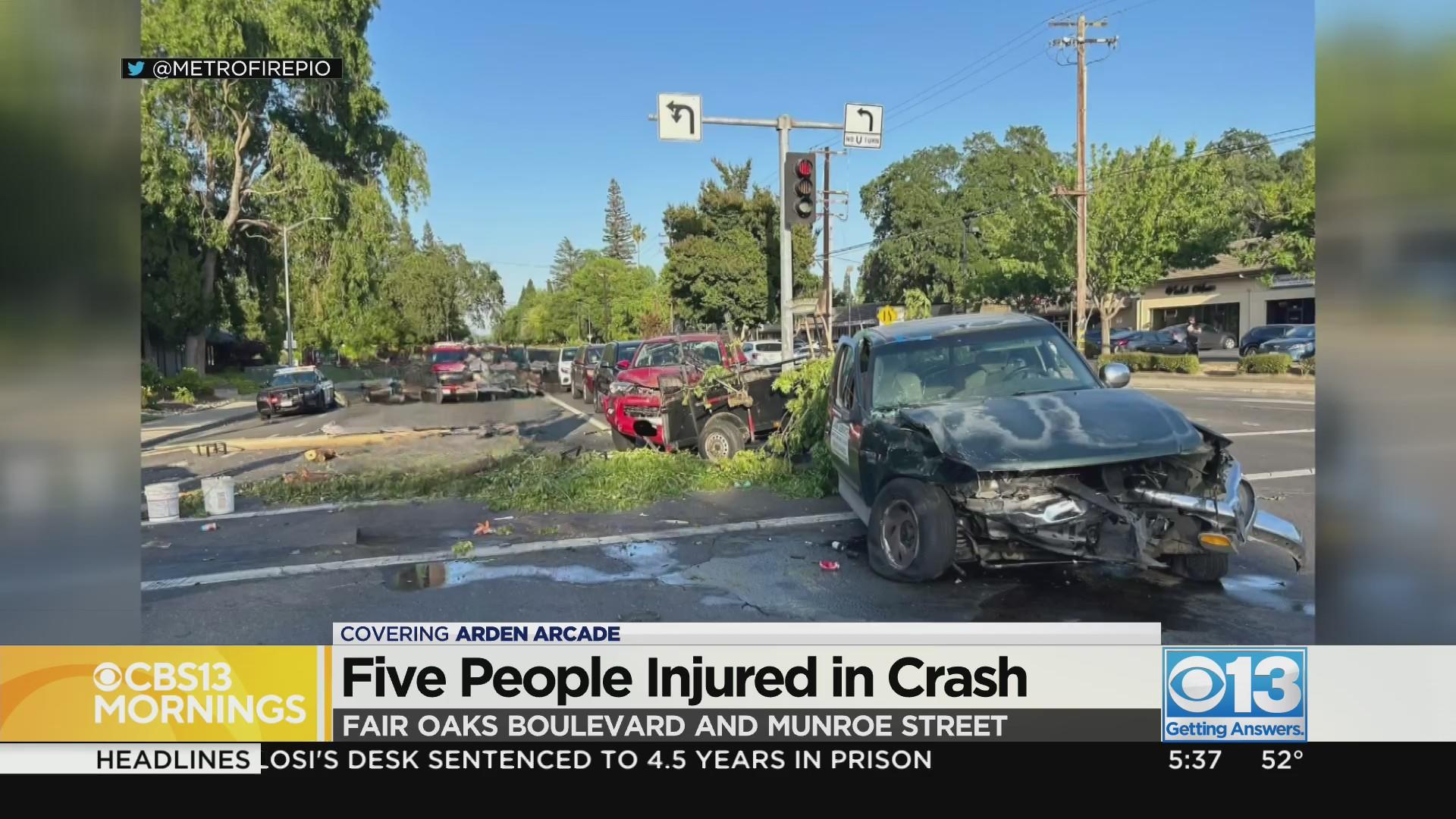 1 in critical condition and 4 injured in a traffic crash in Arden ...