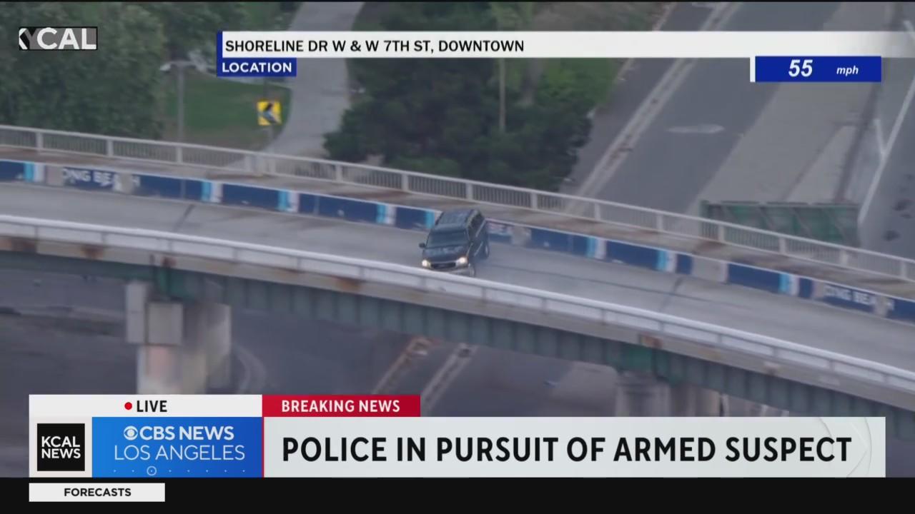Armed robbery suspect crashes on Long Beach Freeway - CBS Los Angeles