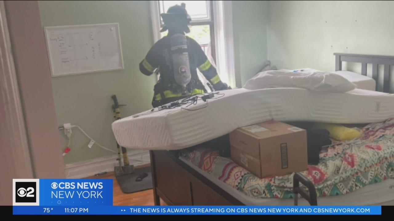 FDNY 3 children among the critically injured in Midwood, Brooklyn(01)