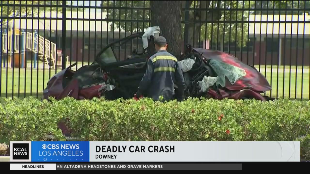 2 dead after car slams into tree in Downey - CBS Los Angeles