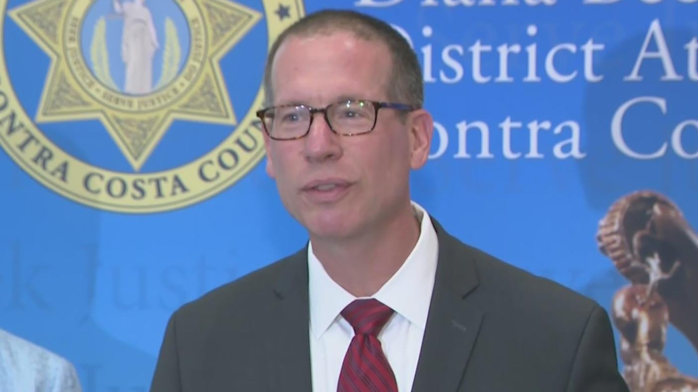 FBI announces rescue of 21 human trafficking victims in Bay Area - CBS ...