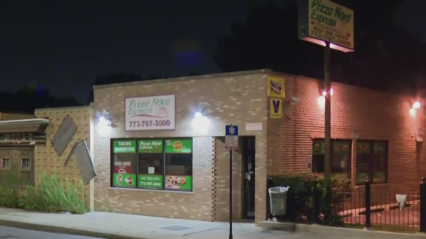 Delivery driver shot during attempted robbery at South Side pizzeria ...