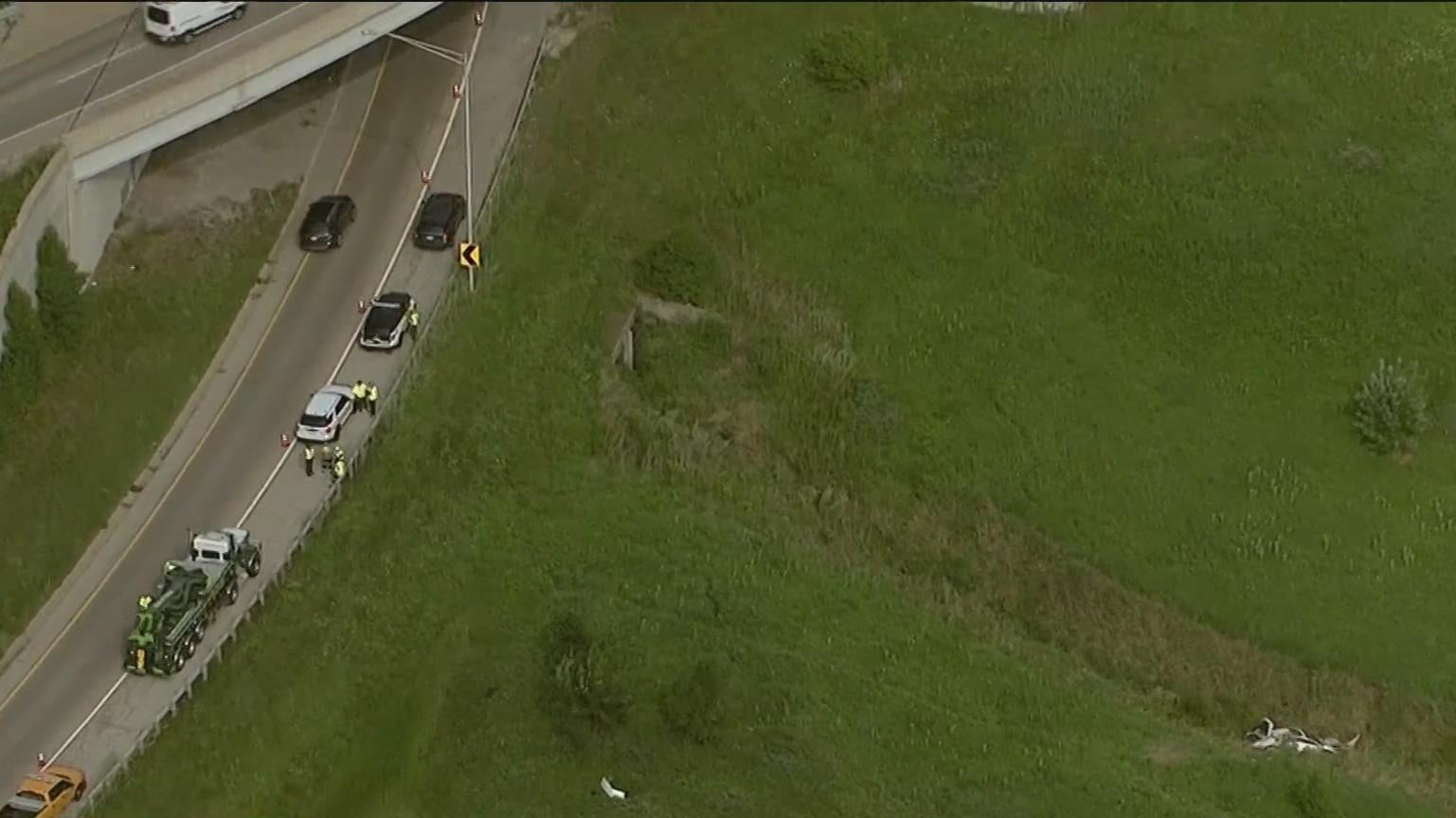 Car crash on I355 in New Lenox leaves man dead CBS Chicago