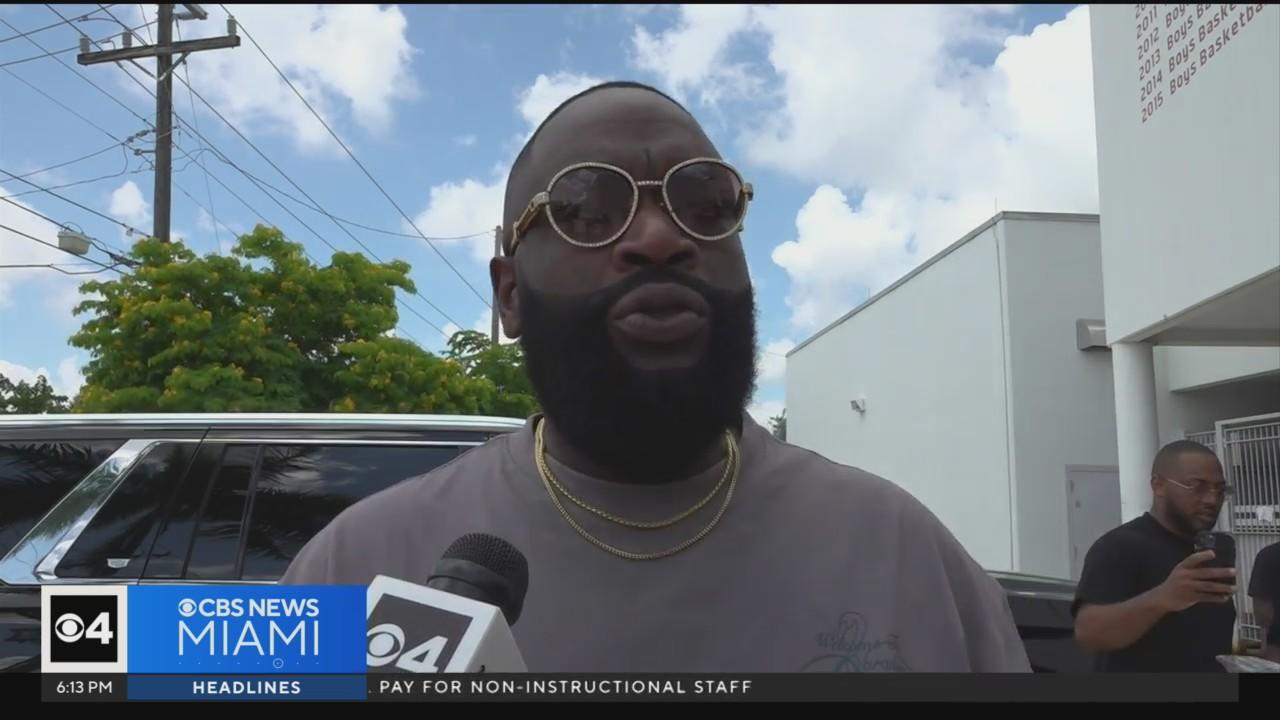 Ross Walsh Rapper Rapper, entrepreneur Rick Ross spends day in Miami Gardens, giving back ...