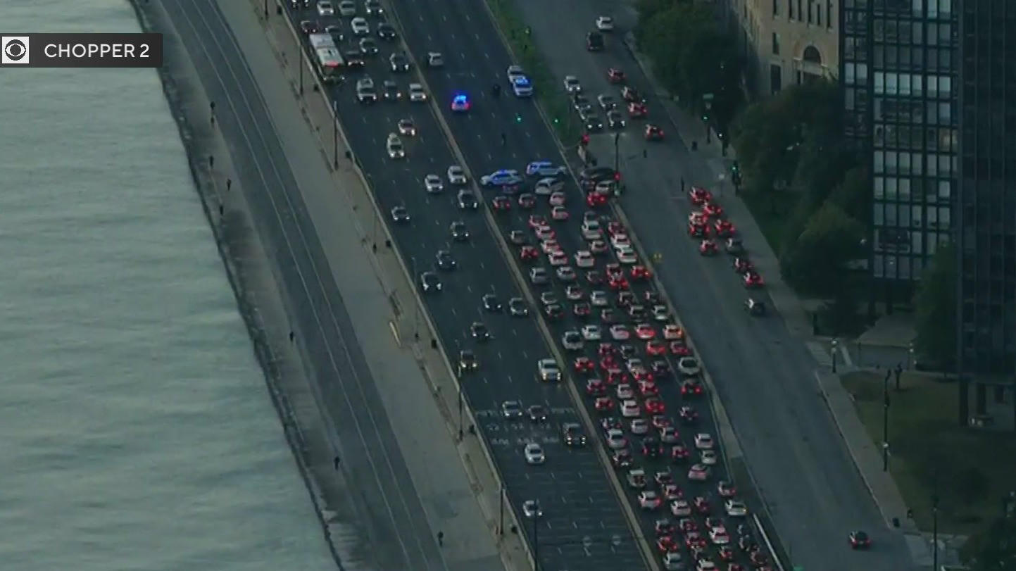 Pedestrian hit by car on DuSable Lake Shore Drive - CBS Chicago