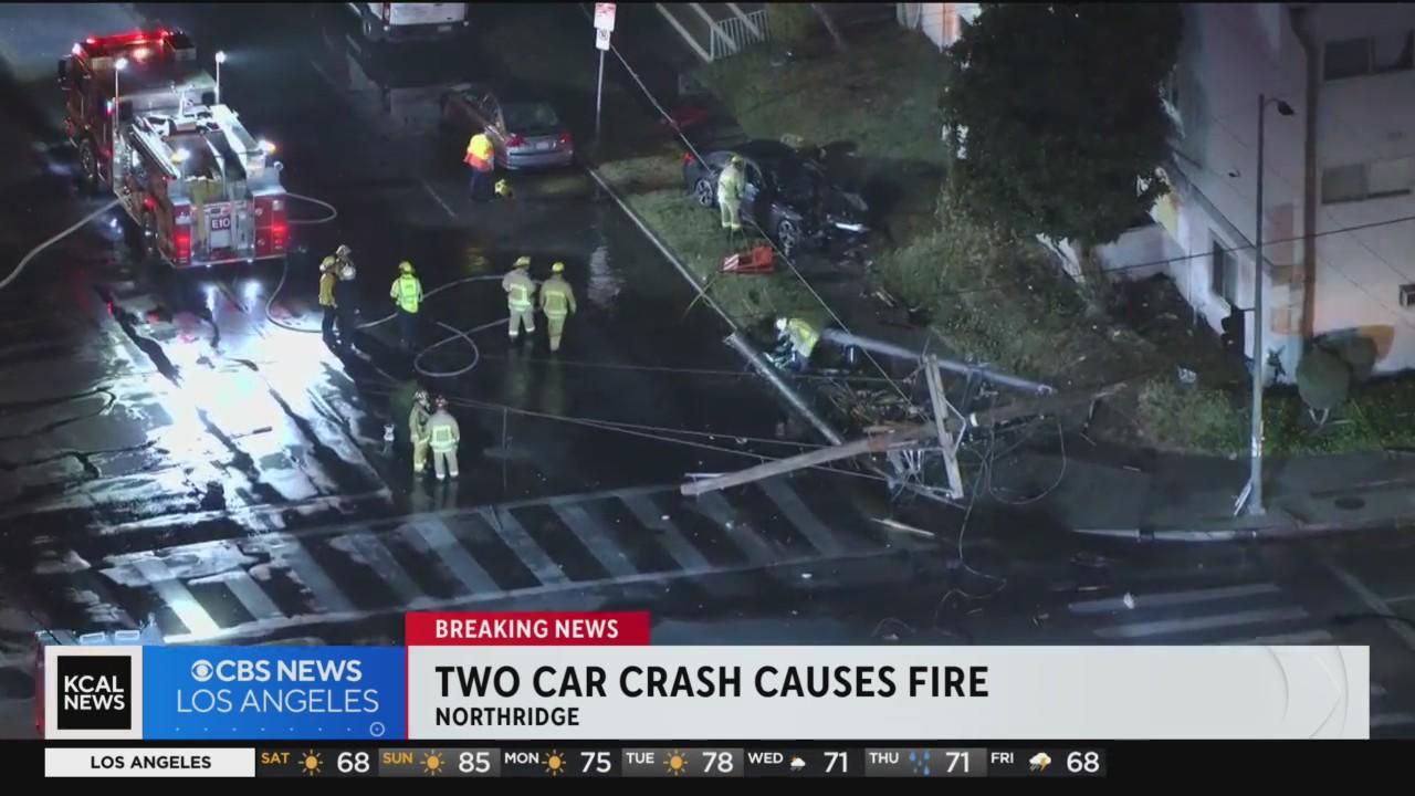 Northridge crash shears hydrant, downs power lines - CBS Los Angeles