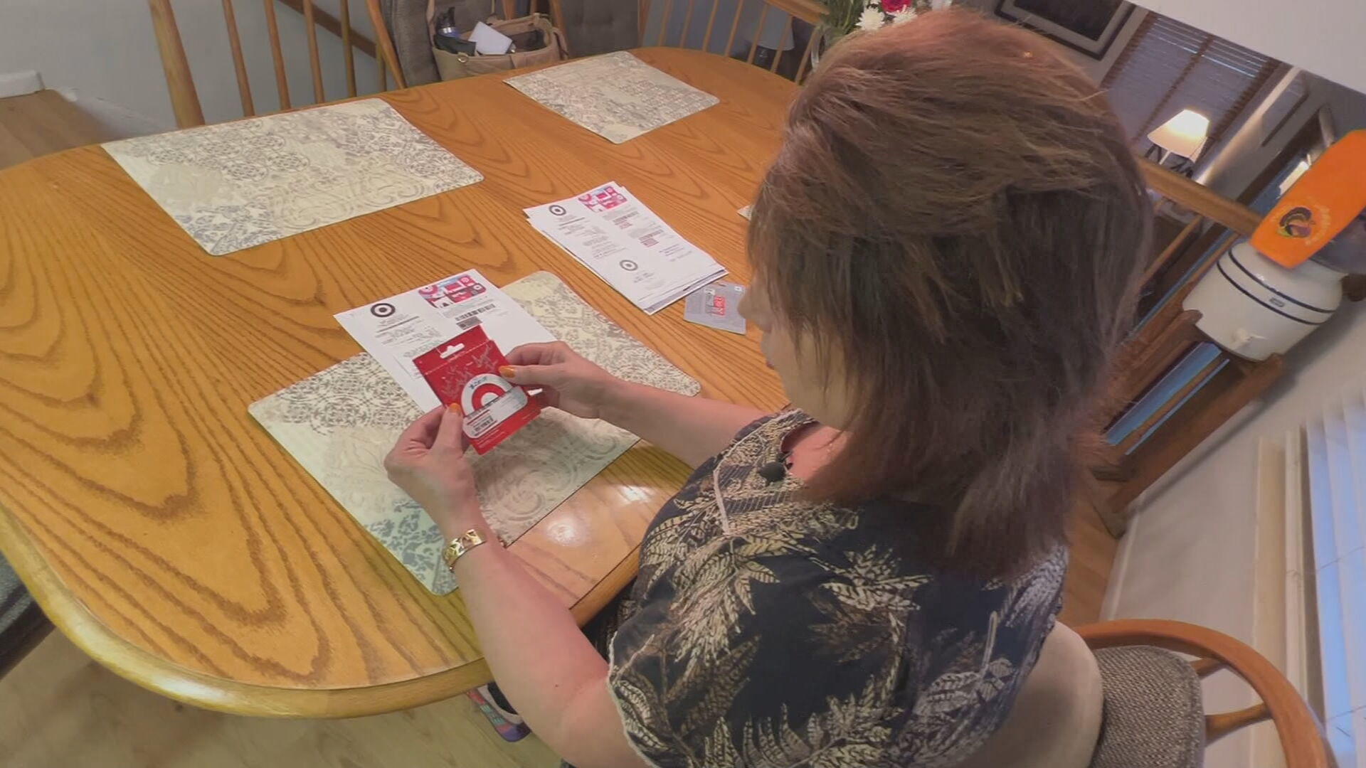 Woman warns consumers about gift card tampering scam