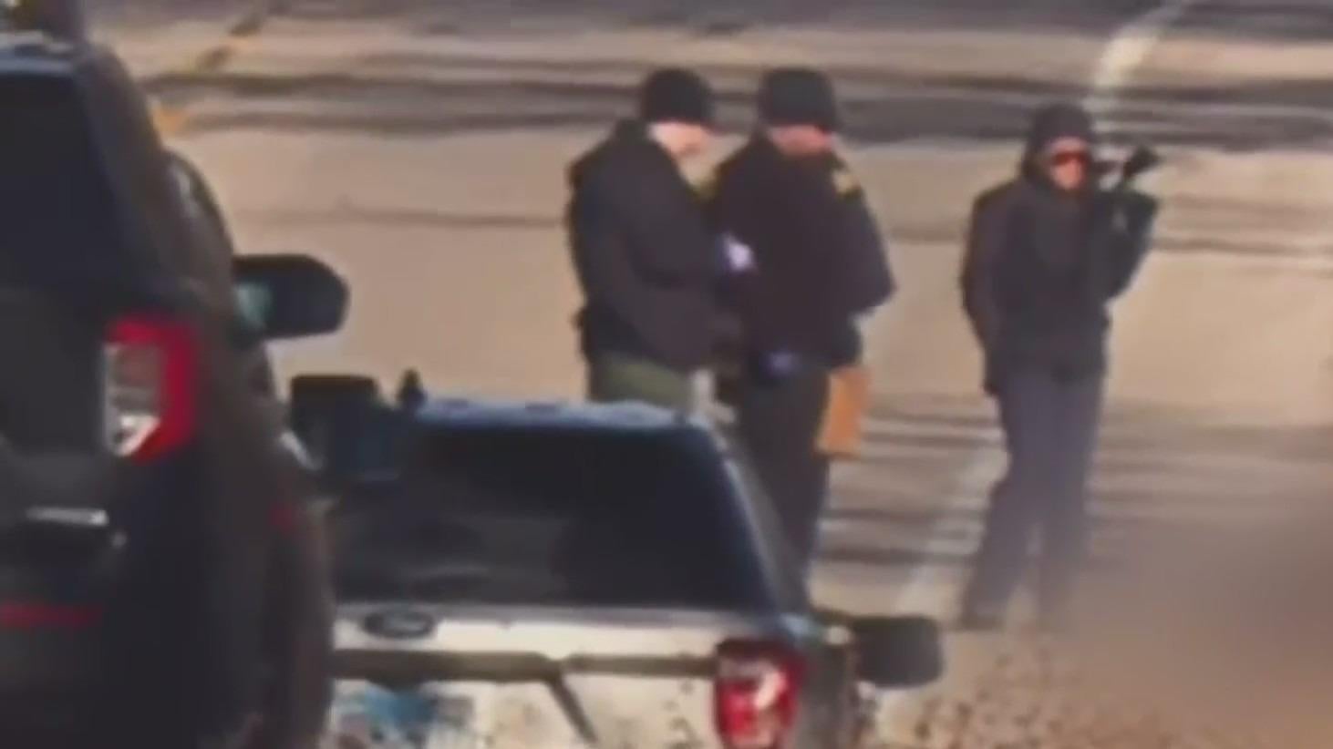 Coroner IDs woman whose body was found off road in Chicago suburb - CBS ...