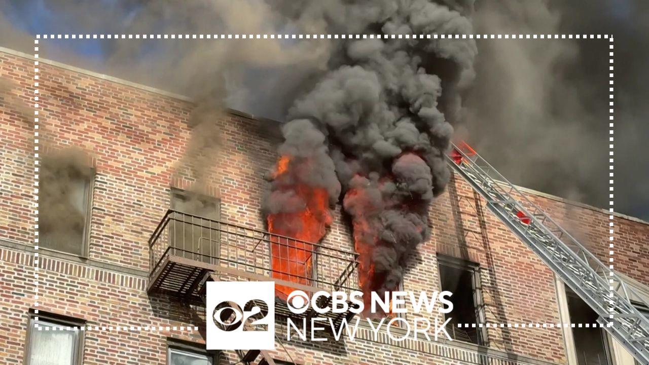 Over a dozen injured, hundreds displaced in Queens apartment building ...