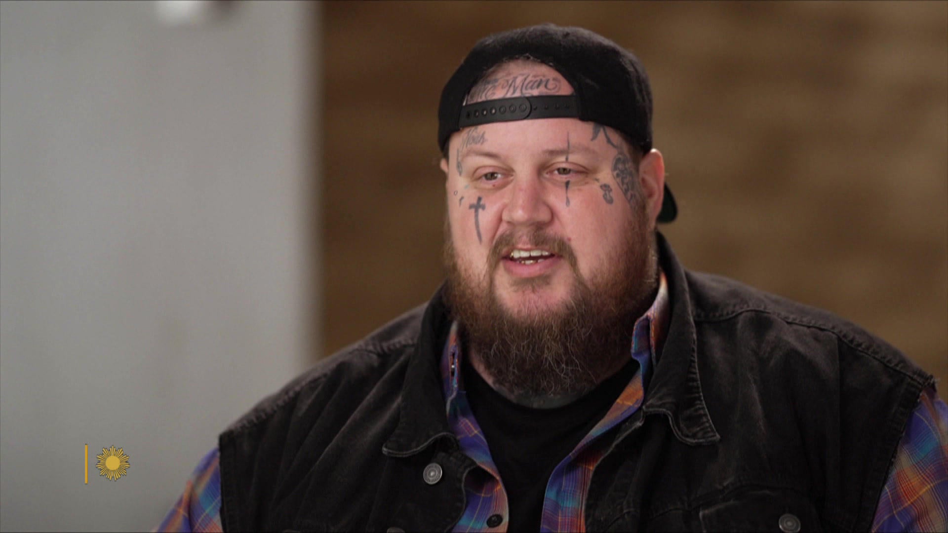 Rapper-turned-country singer Jelly Roll