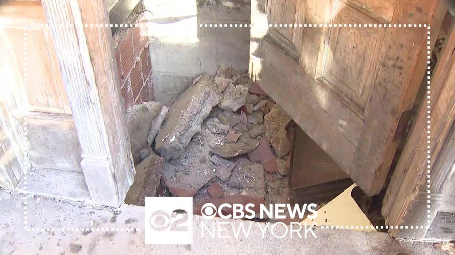 Floor partially collapses inside lobby of Queens apartment building ...