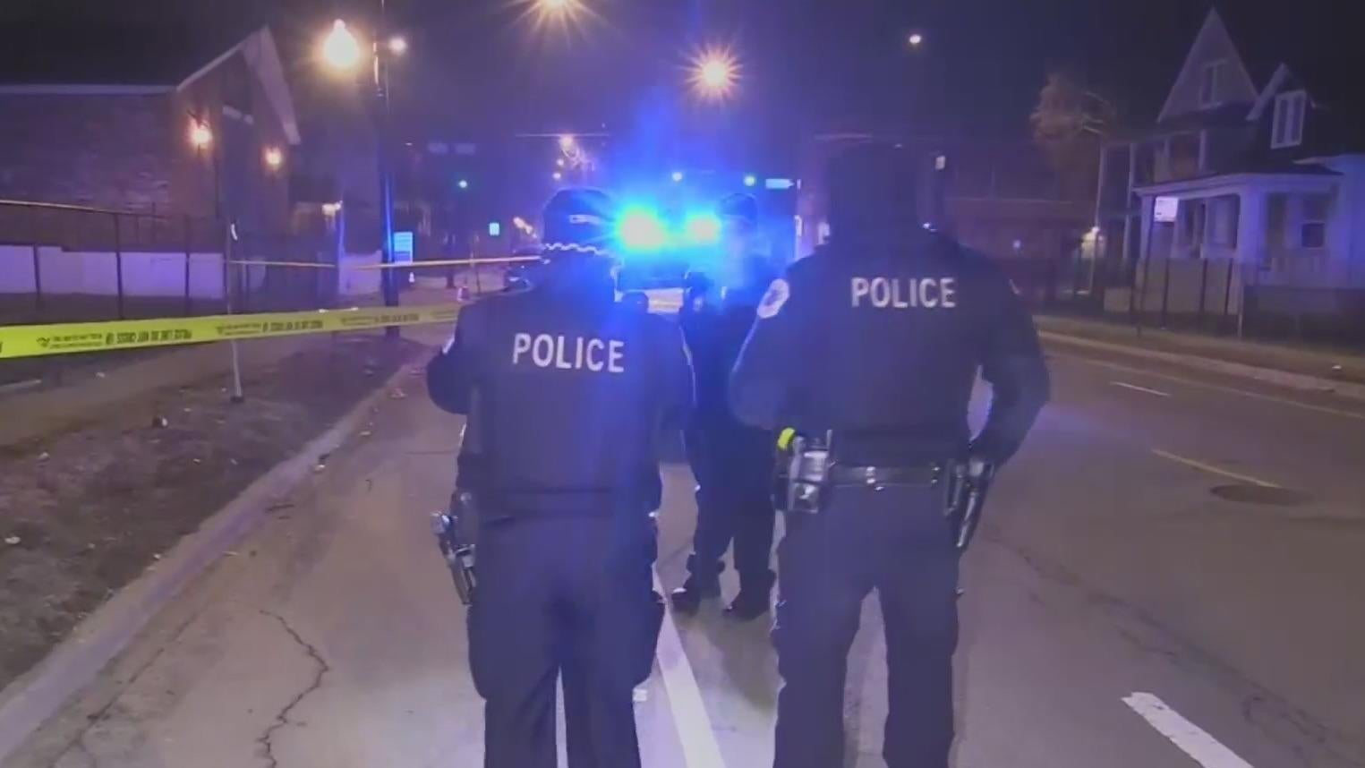 2 teen boys shot in separate Chicago shootings minutes apart - CBS Chicago