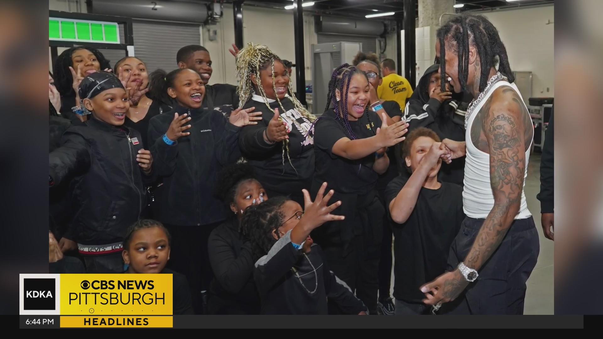 Pittsburgh Public Schools students join rapper Lil Durk for performance ...