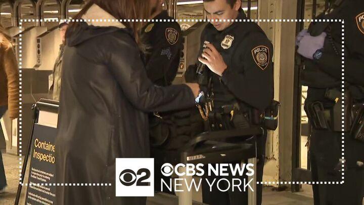 Man stabbed in hand at Bronx station hopes Gov. Kathy Hochul's subway ...