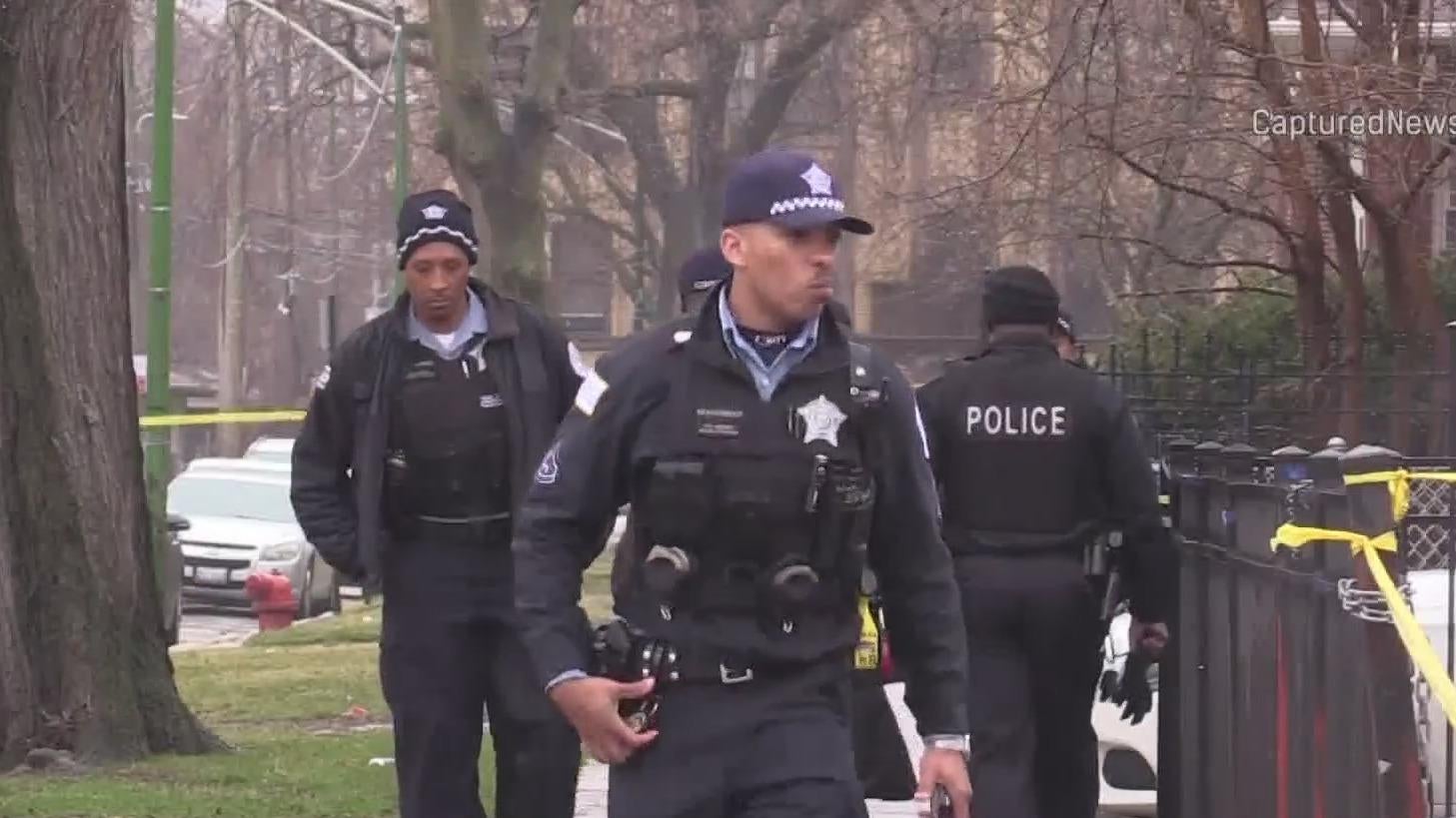 1 dead, 1 hurt in shooting in Chicago's South Shore neighborhood - CBS ...