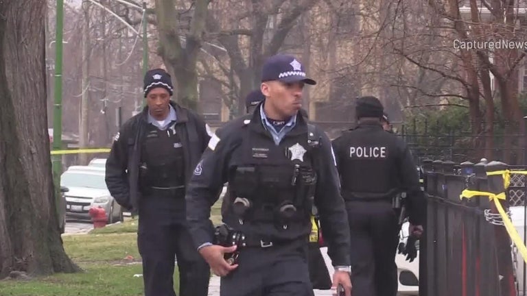 1 dead, 1 hurt in shooting in Chicago's South Shore neighborhood - CBS ...