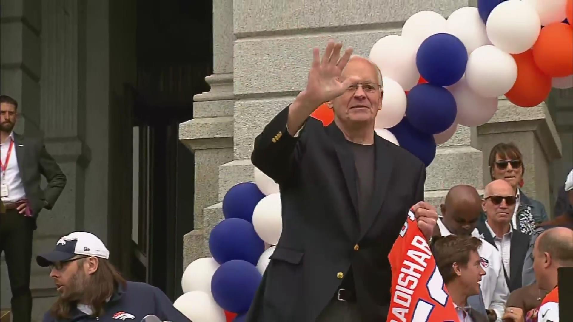 Denver celebrates Randy Gradishar Day, Broncos Hall of Famer gives ...