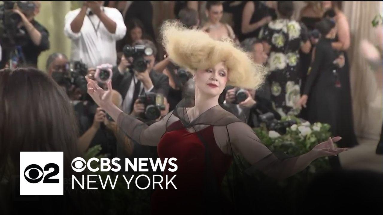 Watch the Met Gala red carpet arrivals and see the 2024 looks