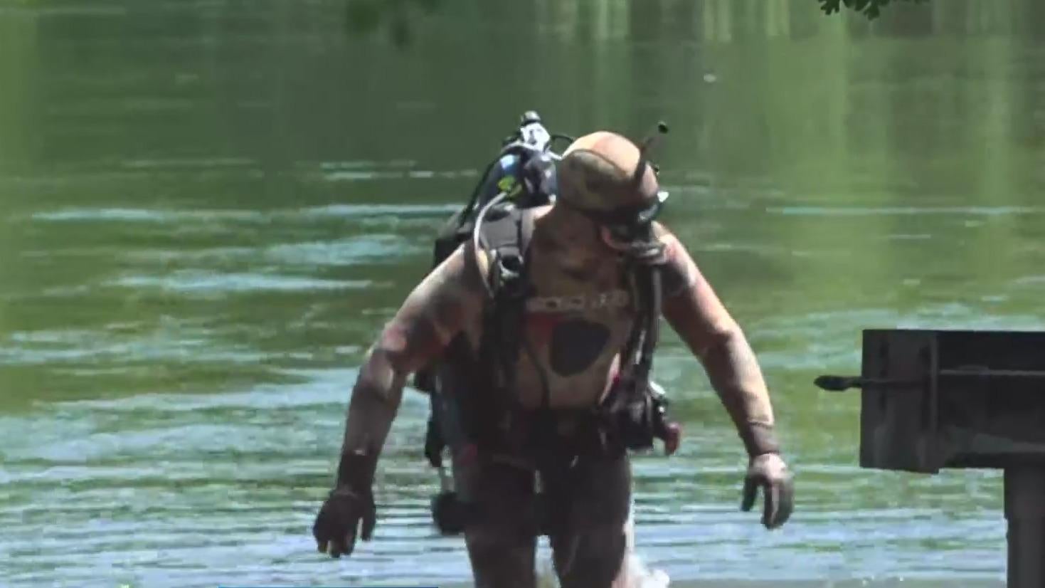 Volunteer diver finds bodies to bring closure to 2 Central Valley(00)