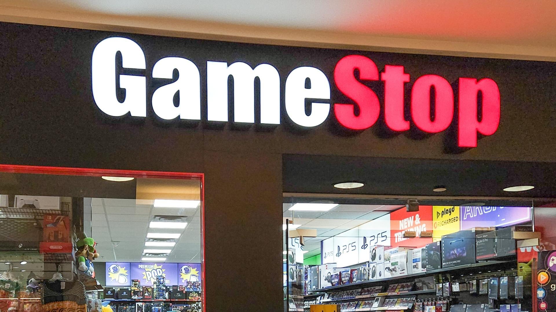 Why are GameStop shares on the rise again?
