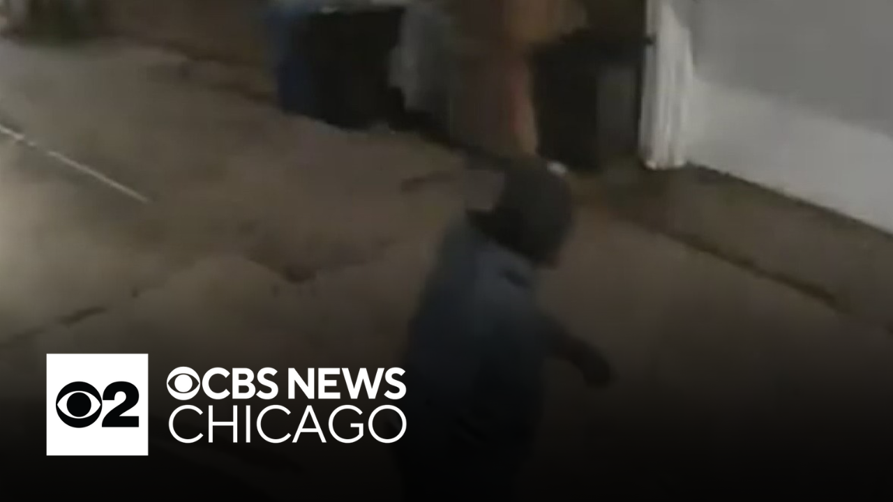 Chicago police look to identify man in string of garage burglaries on ...