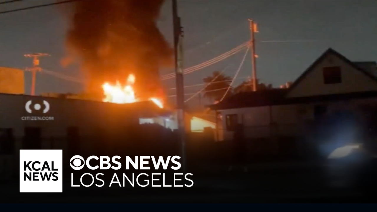 Firefighters contain multiple overnight fires in South LA - CBS Los Angeles
