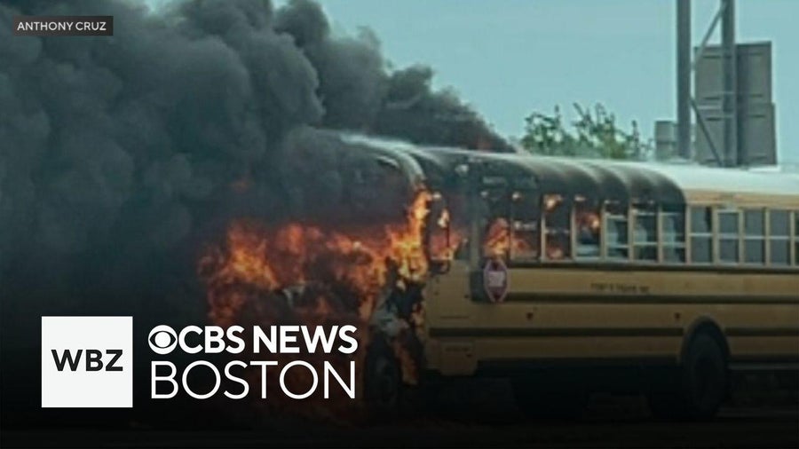 School bus carrying students catches fire on I-93 in Boston, 4 people ...