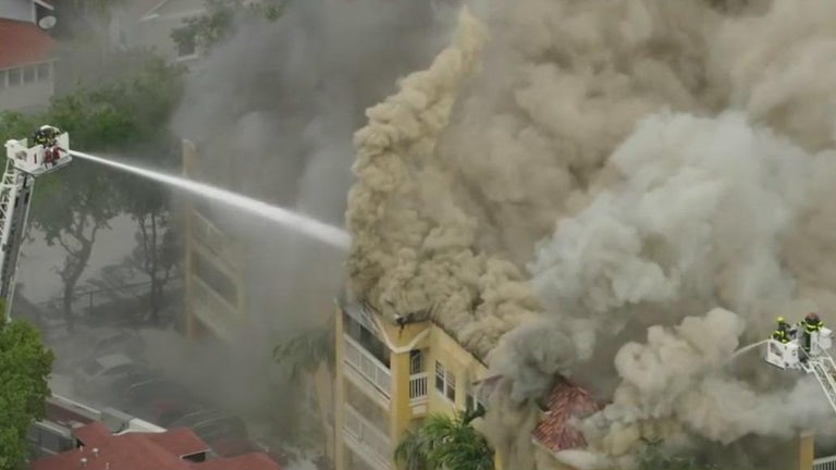 Residents displaced in Miami apartment complex fire are stuck in hotels ...