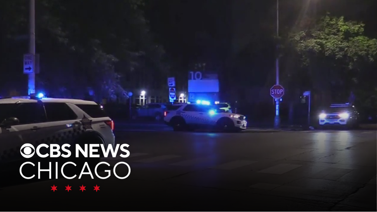 Boy, 15, shot inside Chicago South Side apartment, police say - CBS Chicago