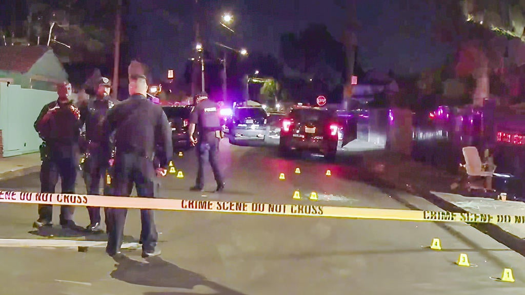 Three people fatally shot in two separate Oakland incidents - CBS San ...