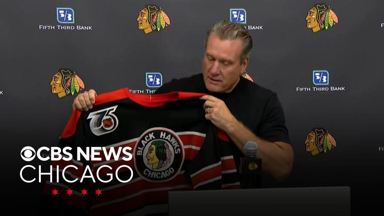 Incoming Hockey Hall-of-Famer Jeremy Roenick visits Blackhawks training ...