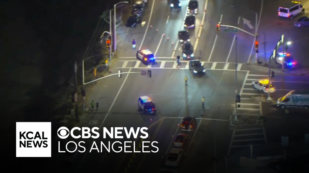 2 hospitalized following crash on PCH in Malibu - CBS Los Angeles