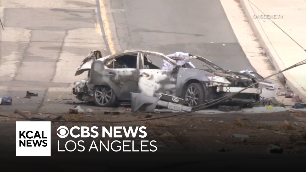 2 teenagers dead after grisly crash in Riverside - CBS Los Angeles