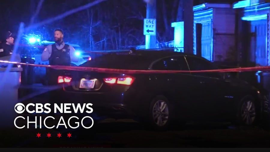 Woman found inside car with gunshot wounds on Chicago's South Side ...