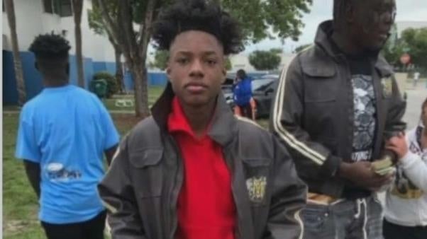 Teenage dies after being shot at South Miami apartment complex, 2 ...