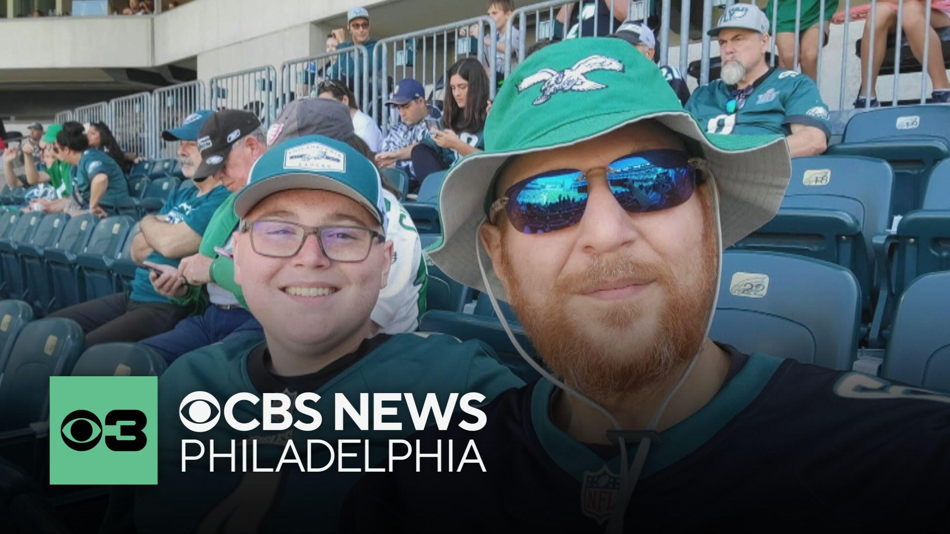 Philadelphia Eagles fan celebrates Super Bowl victory alongside his ...