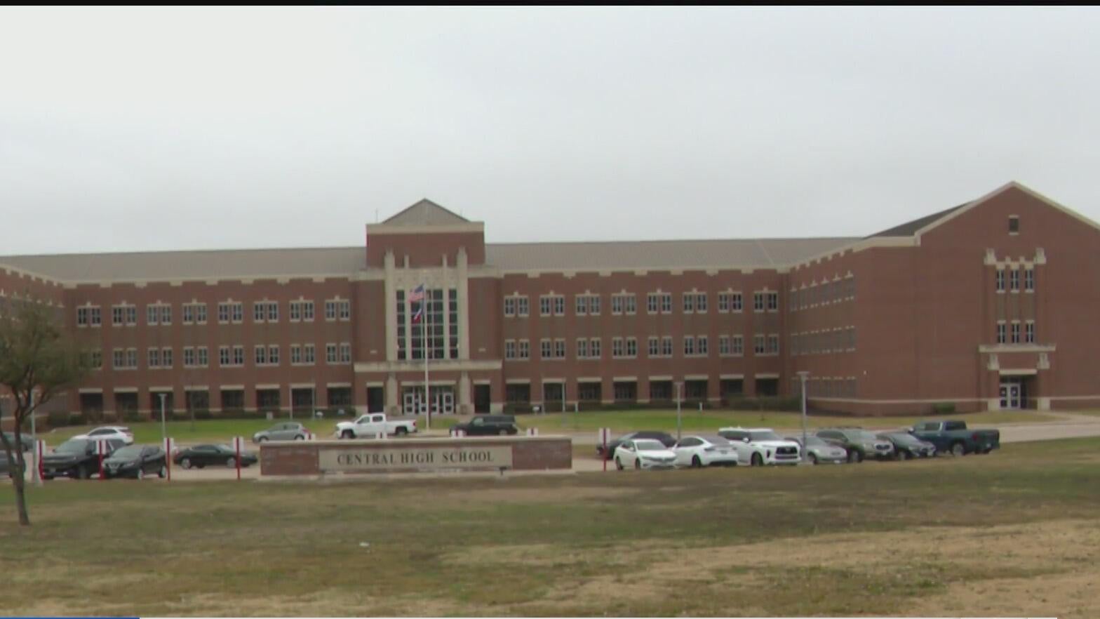 Keller ISD split proposal spurs Fort Worth council to consider zoning ...