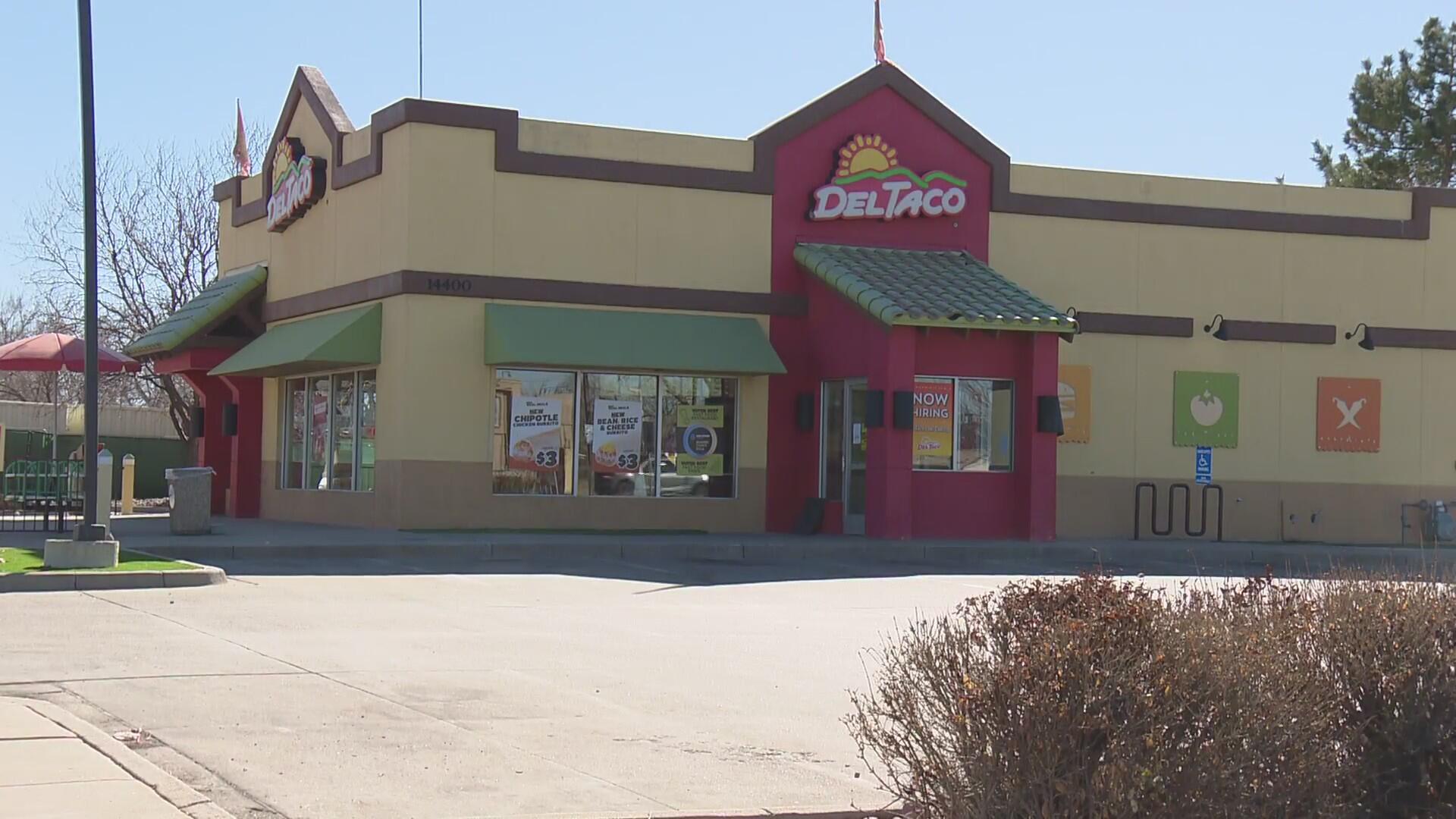 Mexican fast food chain Del Taco suddenly closes Colorado locations